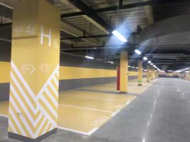 地下車庫(kù)停車位劃線的規(guī)格通常在是多少?