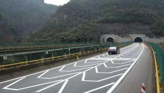 道路劃線，車位劃線，停車位劃線