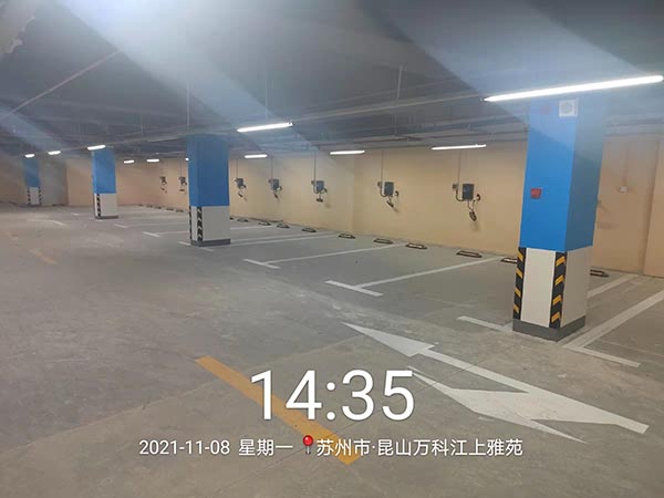 道路劃線，車位劃線，停車位劃線