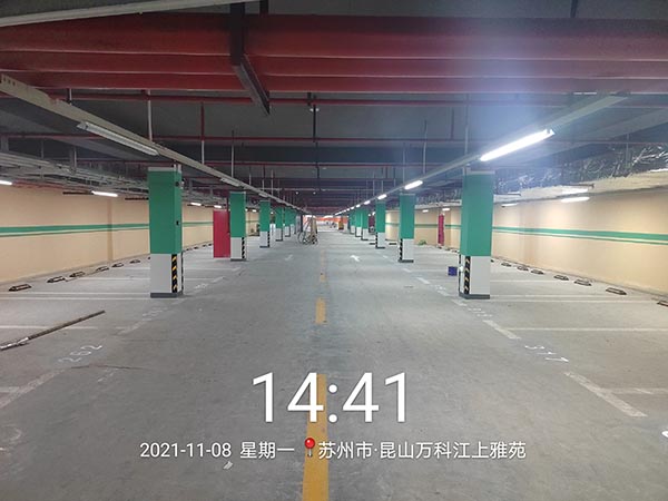 道路劃線，車位劃線，停車位劃線