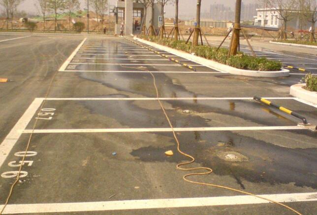 道路劃線，車位劃線，停車位劃線