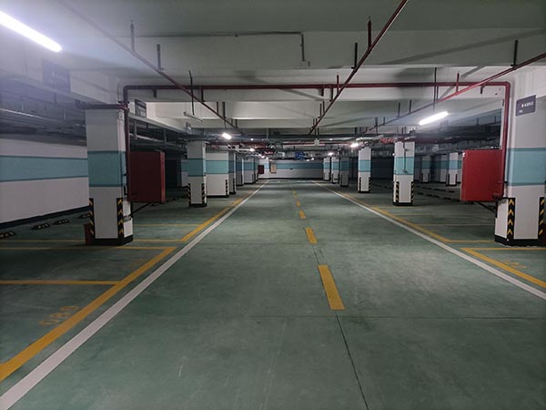 蘇州飛揚市政交通設(shè)施有限公司車位劃線項目案例順利交付。