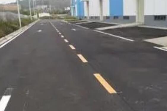 合肥廠區(qū)道路劃線要求，從安全性、美觀性、環(huán)保性三個方面考慮？