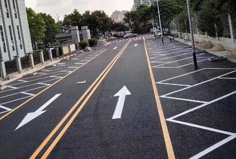 道路劃線設(shè)計，為安全出行保駕護航