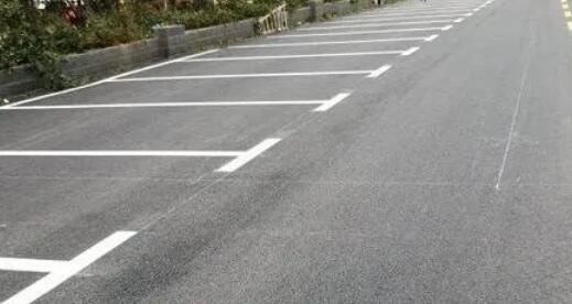 蘇州人工畫車位線多少錢一米？，飛揚(yáng)實(shí)惠的價(jià)格，專業(yè)的服務(wù)