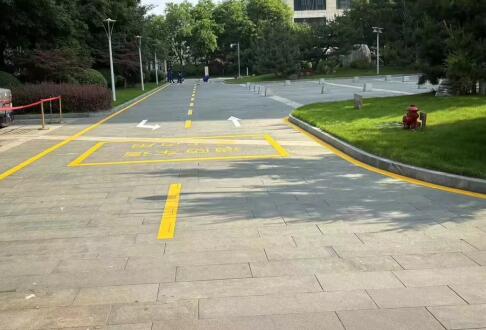  蘇州廠區(qū)地面消防通道劃線的重要性？