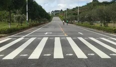 蘇州車位劃線分析，化工廠人行道劃線依據(jù)什么規(guī)范? 